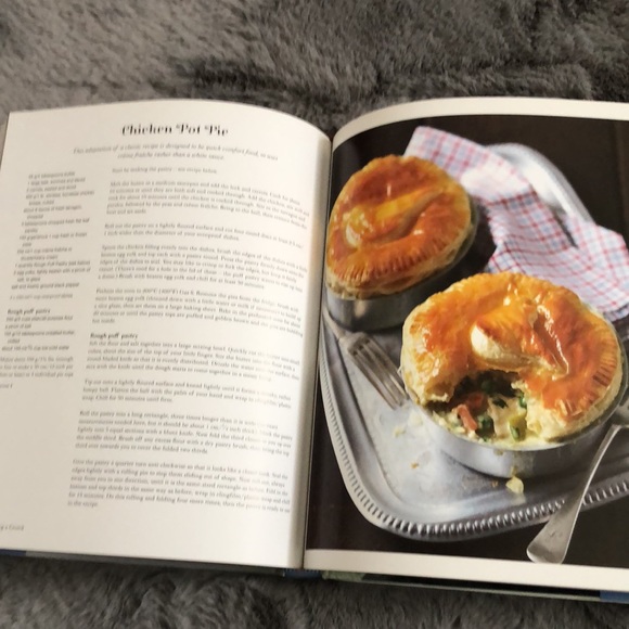 📚Book | Newlyweds Cookbook | Couples Cooking | Wedding Gift - Picture 4 of 4